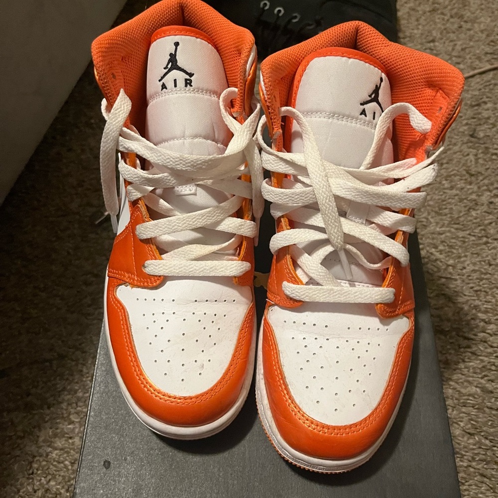 Jordan 1